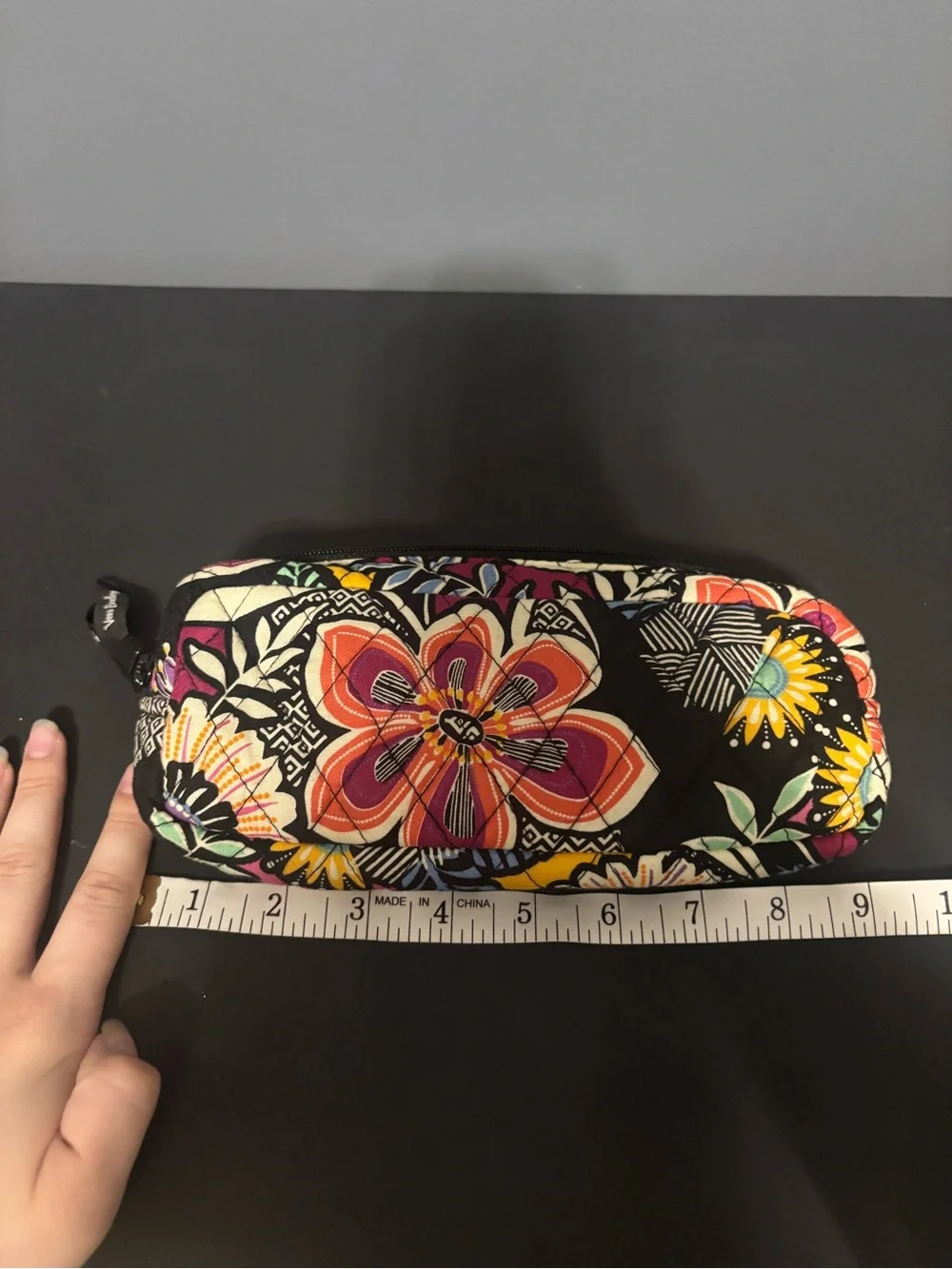 Vera Bradley Cosmetic Makeup Bag Multicolor Pink Floral Fabric Zip